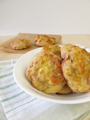 Selbst gemachte Pizzabrötchen