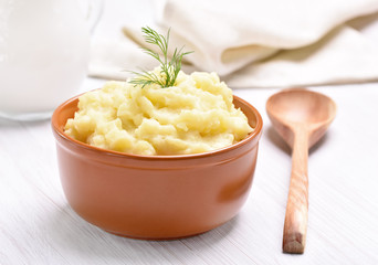 Mashed potato in ceramic bowl
