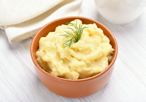 Mashed potato in ceramic bowl