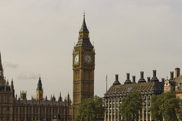 Fototapeta na wymiar Clock Tower, Big Ben & Portcullis House, London
