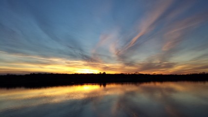 Lake sunset 03164