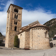 Fototapeta na wymiar Catalan romanesque church