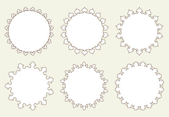 Set of 6 very simple round frames with fully editable stroke wid