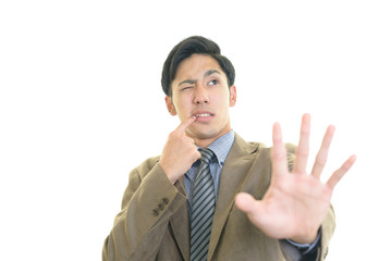 歯痛を訴える男性