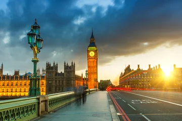 Big Ben bei Sonnenuntergang, London © sborisov