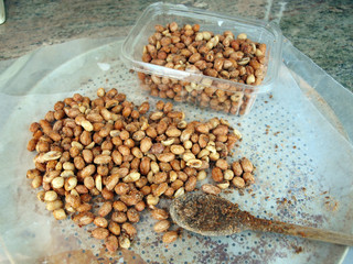 roasted peanuts