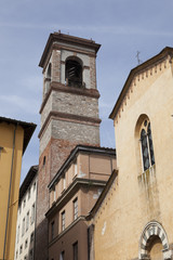 Campanile chiesa di S. Salvatore, Lucca