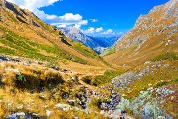 Fototapeta premium mountain valley in autumn