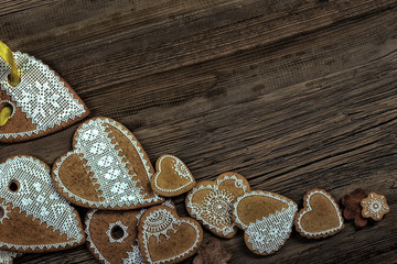 gingerbread heart-shaped