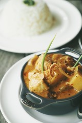 Thai food : Mussamun Kai with rice