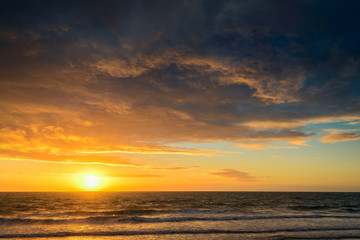 Fototapeta na wymiar Dramatic sunset and sea