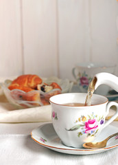 Five o'clock break with croissants and tea