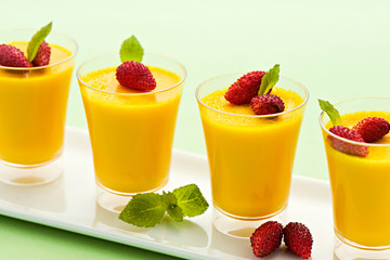 Four individual vanilla desserts