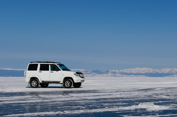 Fototapeta na wymiar a car on the ice surface
