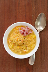 pea soup with bacon