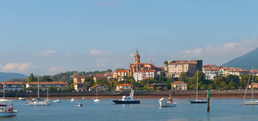 Chalutier au large de Hendaye