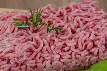 Raw minced meat