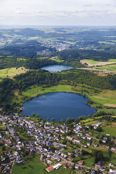 Europe, Germany, Rhineland Palatinate, View of Schalkenmehrener Maar