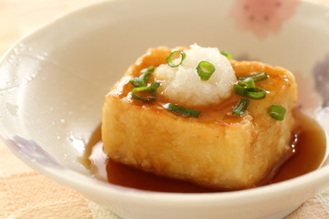 揚げ出し豆腐