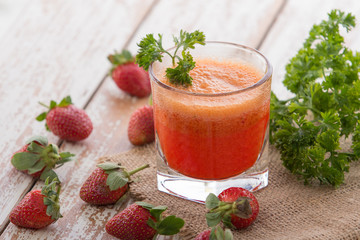 ilky Strawberry Smoothie