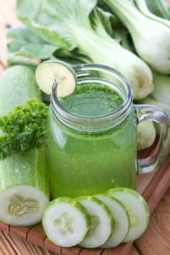 Lettuse, Pokchoy and cucumber juice