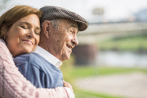 Mit älterem mann flirten