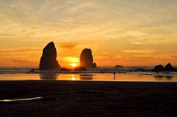 Sunset at Cannon Beach in Portland