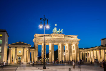Obraz premium Berlin - AUGUST 4, 2013: Brandenburg Gate on August 4 in Germany