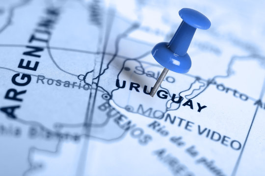 Location Uruguay. Blue pin on the map.