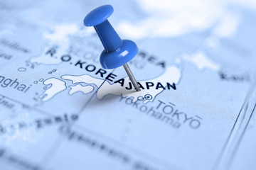 Obraz premium Location Japan. Blue pin on the map.