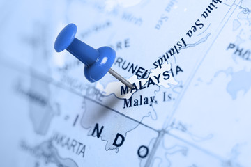 Naklejka premium Location Malaysia. Blue pin on the map.
