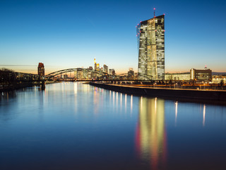 Europische Zentralbank Frankfurt Bei Nacht