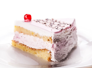 vanilla slice of cake closeup