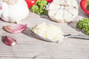 Pressed garlic