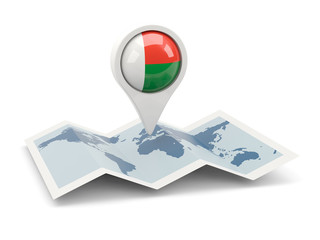 Naklejka premium Round pin with flag of madagascar