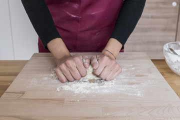 impastare il pane