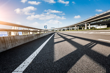 Obraz premium road and sky in airport