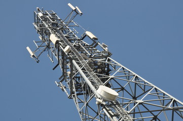 Telecommunication tower