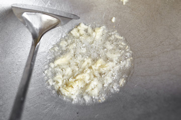 Stir fry garlic