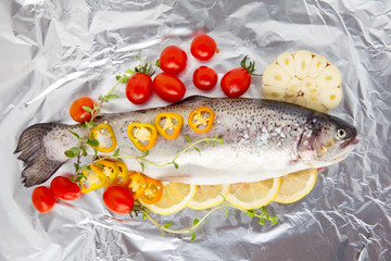 raw fish with vegetables