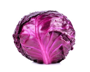 Obraz premium Fresh Purple cauliflower isolated on white background