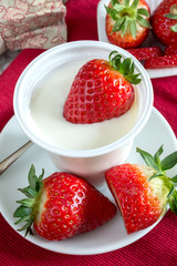 yogurt with strawberries