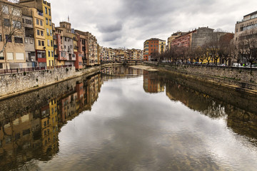 Fototapeta na wymiar Girona river reflection landmark
