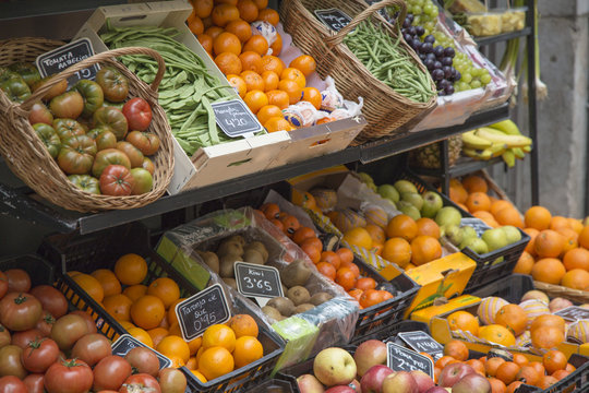 Fruit market