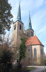 Fototapeta na wymiar St. Laurentius in Neuendettelsau