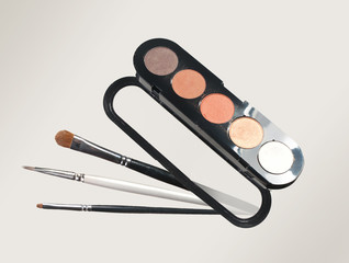 Makeup tools set