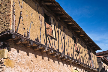 Bassoues (Gers)