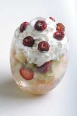 salad fruit with cream
