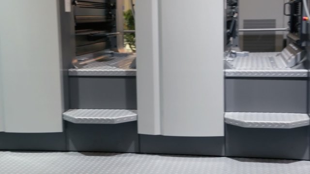 Huge printing conveyer for publishing industry, shown in motion