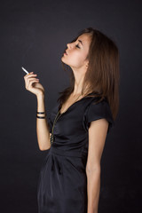 Obraz premium portrait of a girl with a cigarette